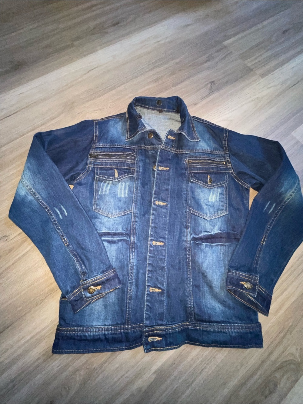 Vintage Style Distressed Dark Wash Denim Trucker Jacket - Multi-Pocket